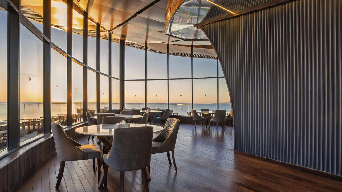 Rixos Premium Magawish Suites & Villas